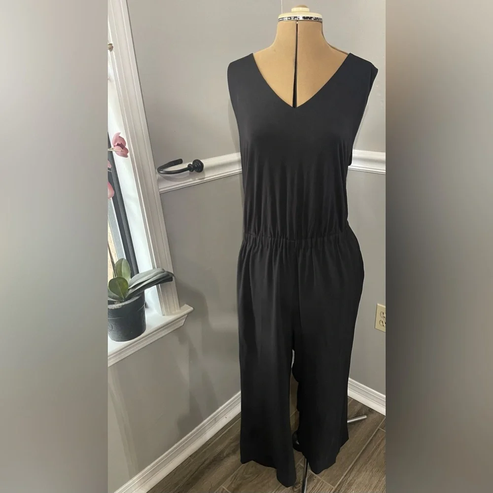 LOFT sz 18 black jumper. Slight elastic waist & ultra soft. Perfect for travel! - Picture 1 of 5